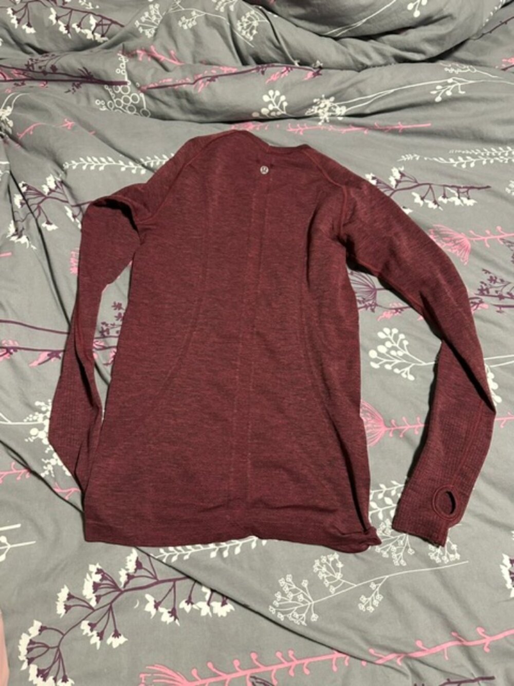 Lululemon run swiftly long sleeve size 6
